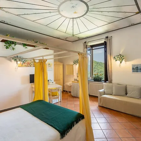 Barone Antonio Negri Farm stay Fisciano